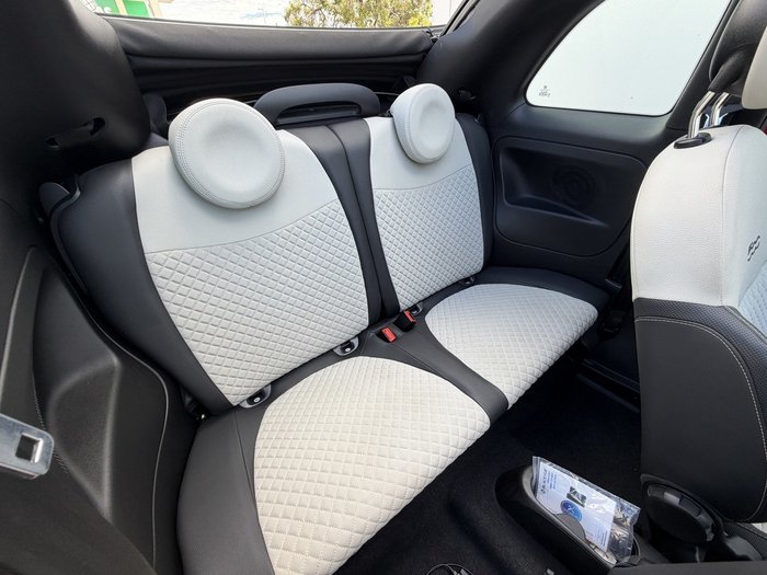 2021 Fiat 500C Dolcevita