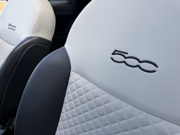 2021 Fiat 500C Dolcevita