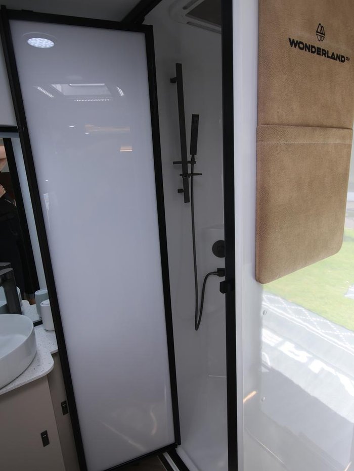 2026 Wonderland RV Amaroo 1709