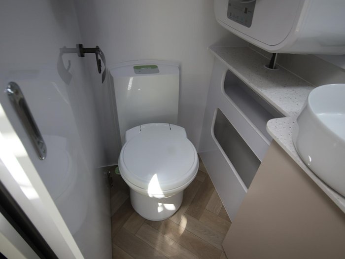 2026 Wonderland RV Amaroo 1709