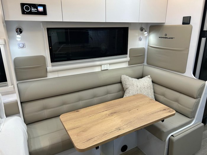 2026 Wonderland RV Amaroo 2 Bunk & Desk Layout