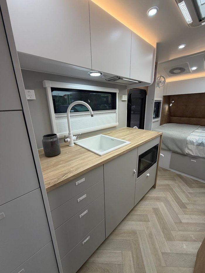 2026 Wonderland RV Amaroo 3 Bunk