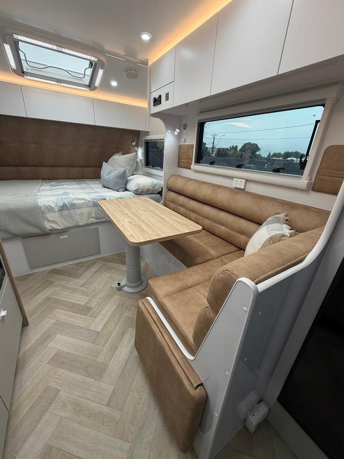 2026 Wonderland RV Amaroo 3 Bunk