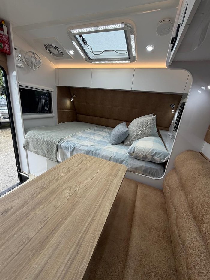 2026 Wonderland RV Amaroo 3 Bunk