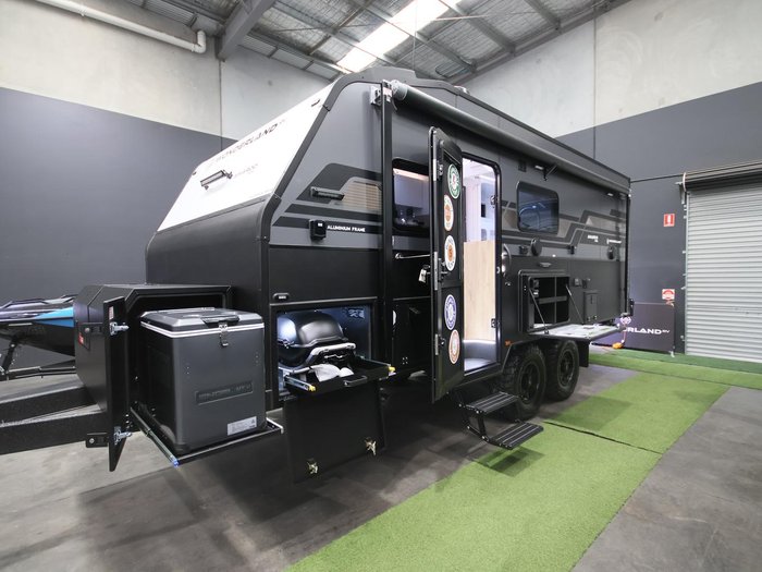 2026 Wonderland RV Amaroo 3 Bunk