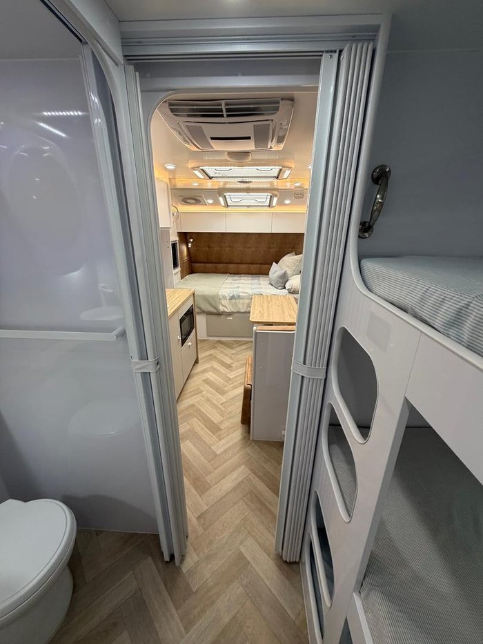 2026 Wonderland RV Amaroo 3 Bunk