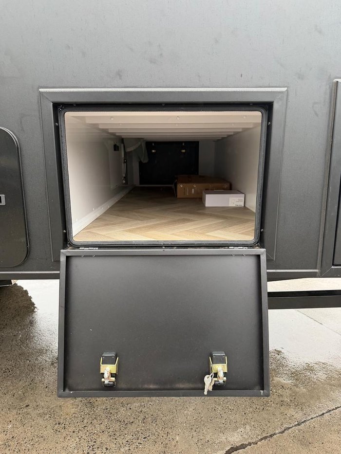 2026 Wonderland RV Amaroo 3 Bunk