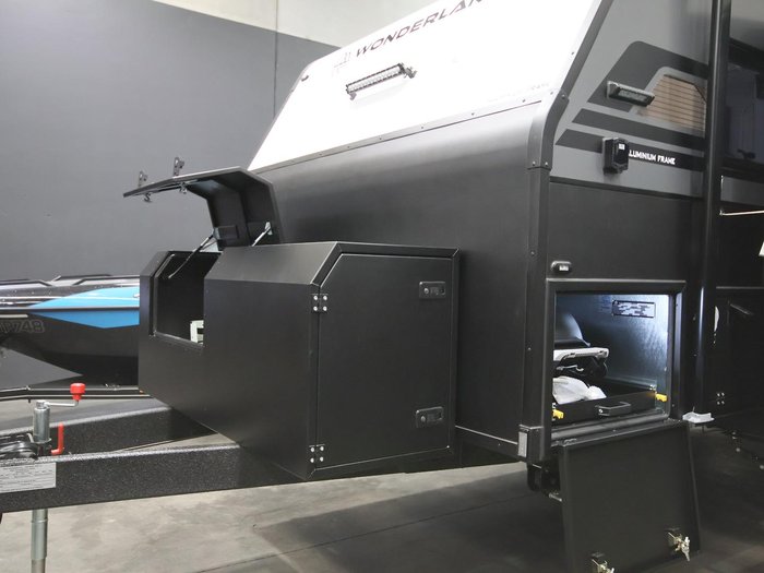 2026 Wonderland RV Amaroo 3 Bunk