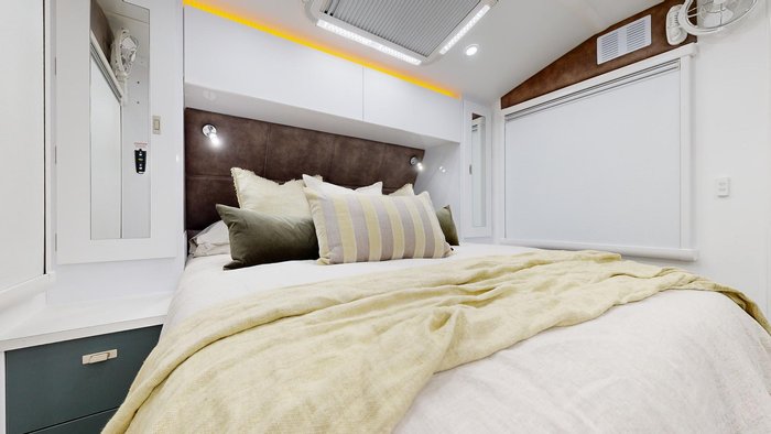 2026 Wonderland RV Amaroo 1806Q_M_L