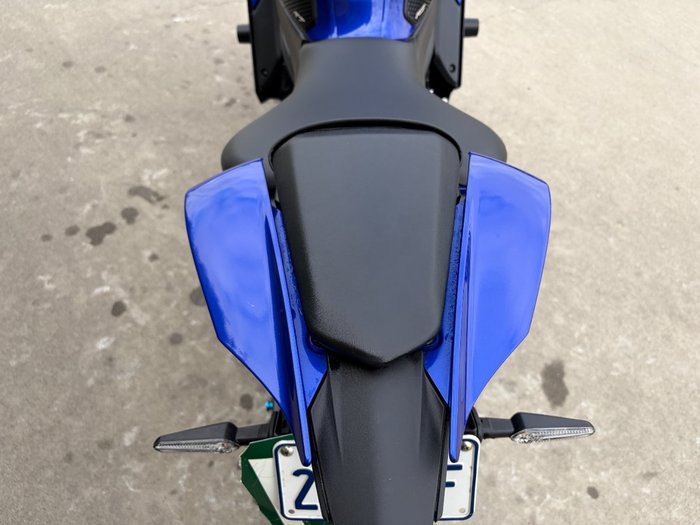 2023 Yamaha YZF-R7LA Blue