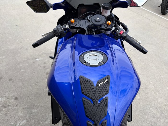 2023 Yamaha YZF-R7LA Blue
