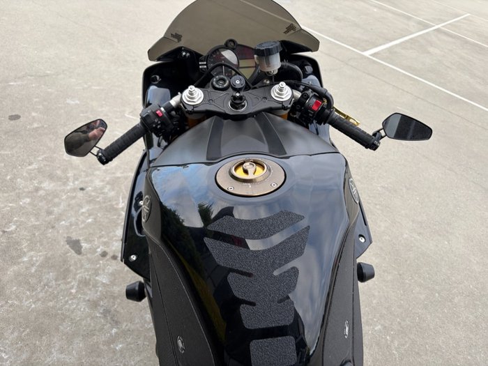 2009 Yamaha YZF-R1 Black