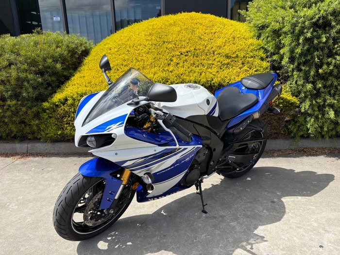 2014 Yamaha YZF-R1