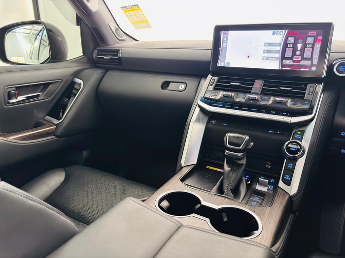 2022 Toyota Landcruiser Sahara FJA300R 4X4 Dual Range Saturn Blue