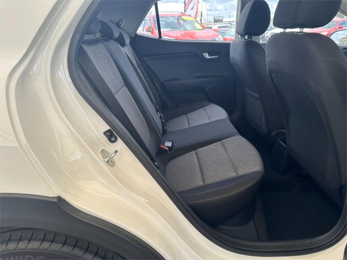 2022 KIA STONIC S YB MY23 White