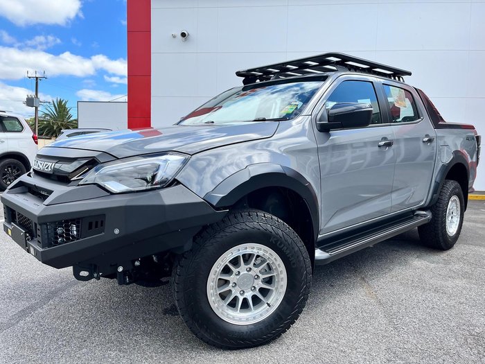 2025 Isuzu D-MAX X-TERRAIN