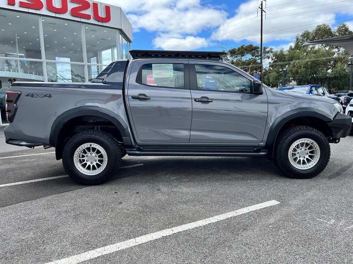 2025 Isuzu D-MAX X-TERRAIN