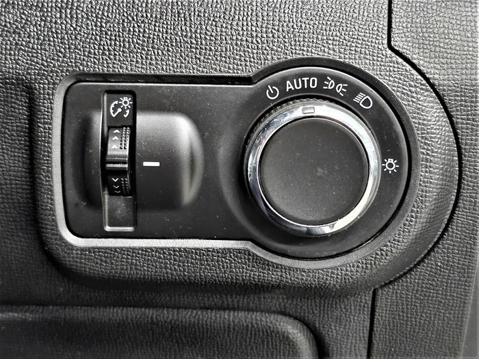 2018 Holden Colorado LS RG MY19 4x2 Summit White