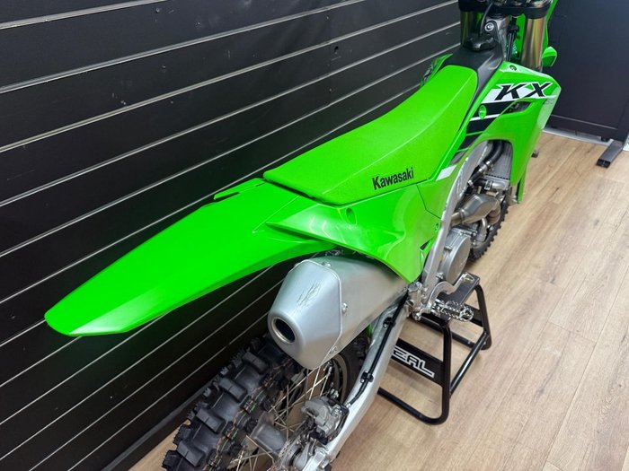 2025 Kawasaki KX450 Green