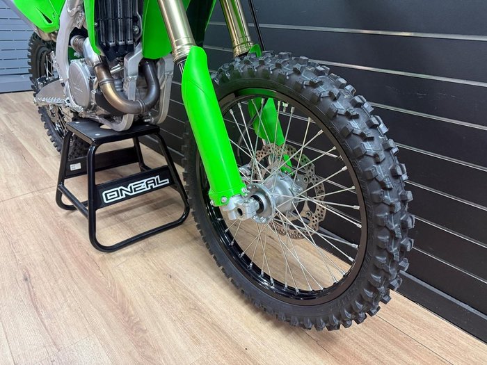2025 Kawasaki KX450 Green