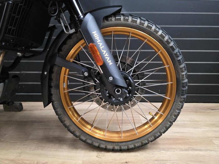 2025 Royal Enfield HIMALAYAN 450 Gold