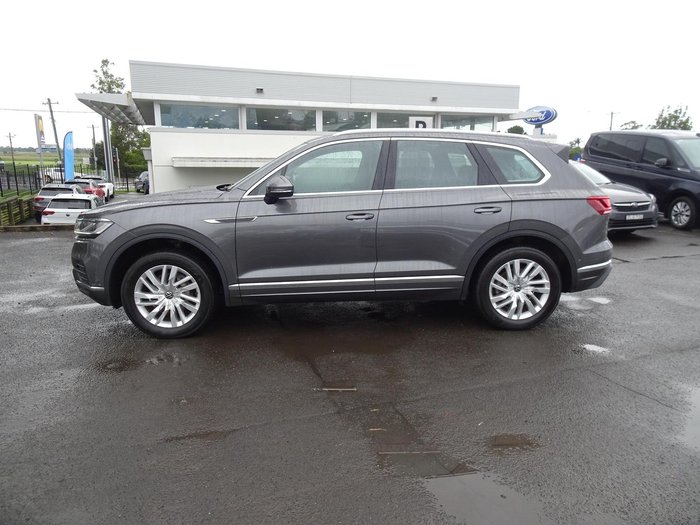2022 Volkswagen Touareg 170TDI CR MY22 Four Wheel Drive Silicone Grey