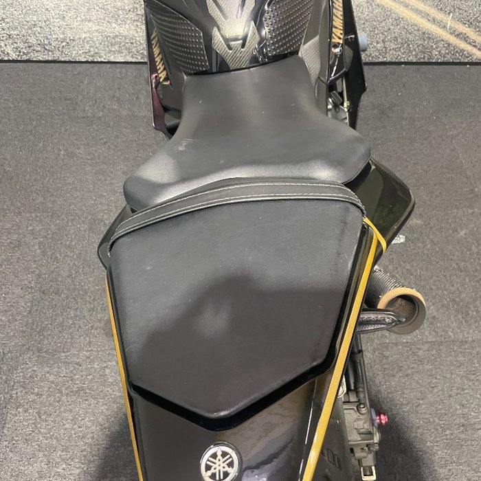 Yamaha 2006 Yamaha 600cc YZF-R6 Black