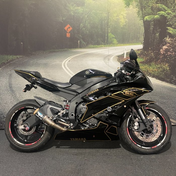 Yamaha 2006 Yamaha 600cc YZF-R6 Black