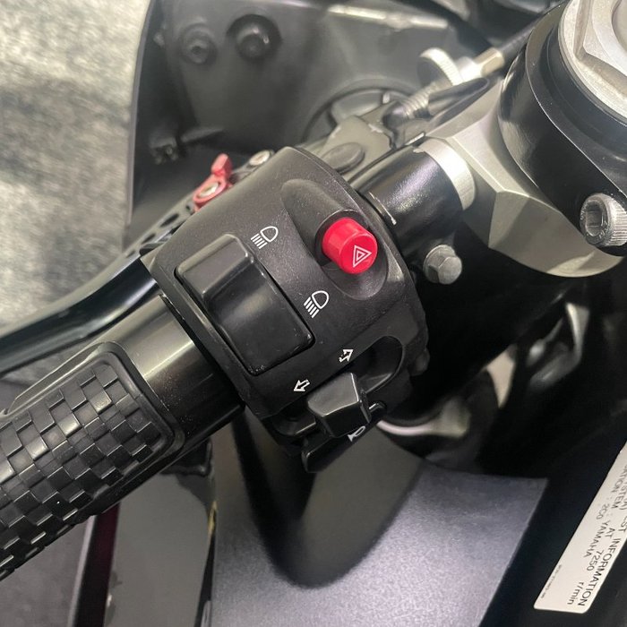 Yamaha 2006 Yamaha 600cc YZF-R6 Black