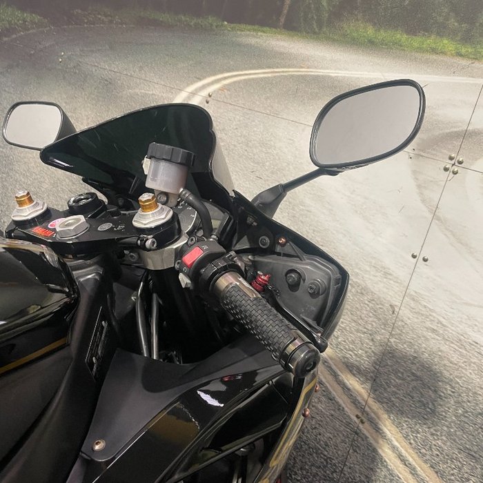 Yamaha 2006 Yamaha 600cc YZF-R6 Black