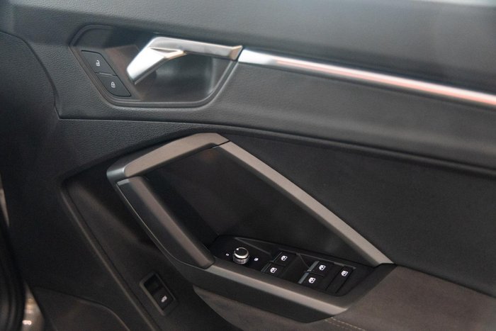 2023 Audi RS Q3 Edition 10 Years