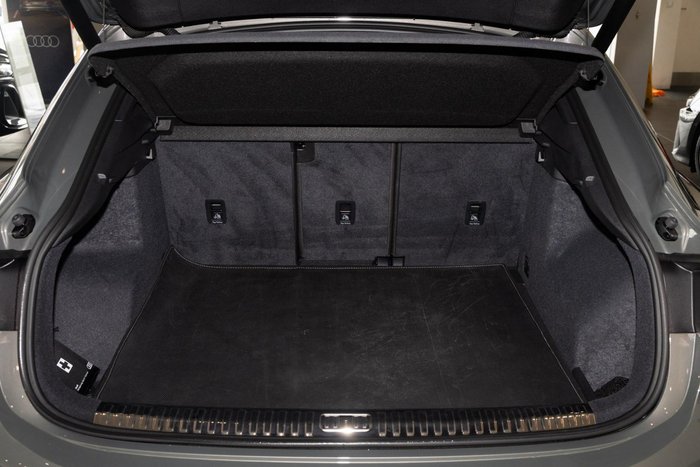 2023 Audi RS Q3 Edition 10 Years