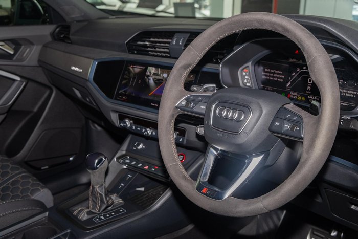 2023 Audi RS Q3 Edition 10 Years