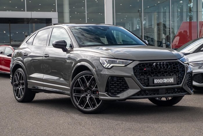 2023 Audi RS Q3