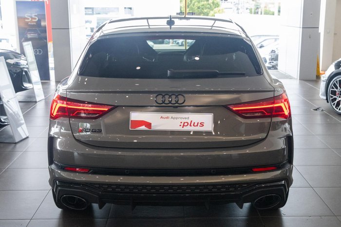 2023 Audi RS Q3 Edition 10 Years