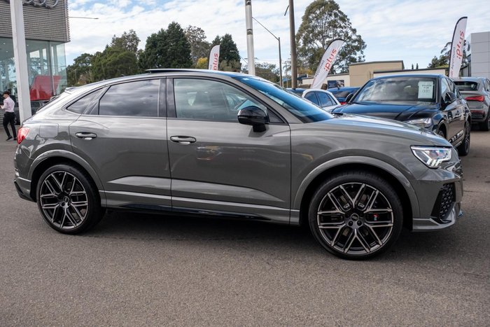 2023 Audi RS Q3