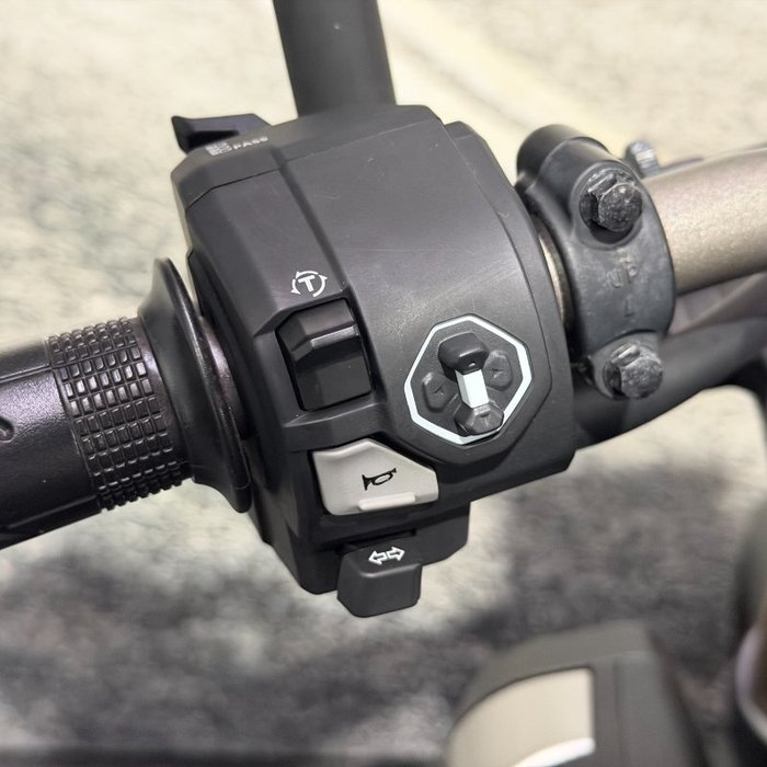 2024 Honda CB650RAC Black