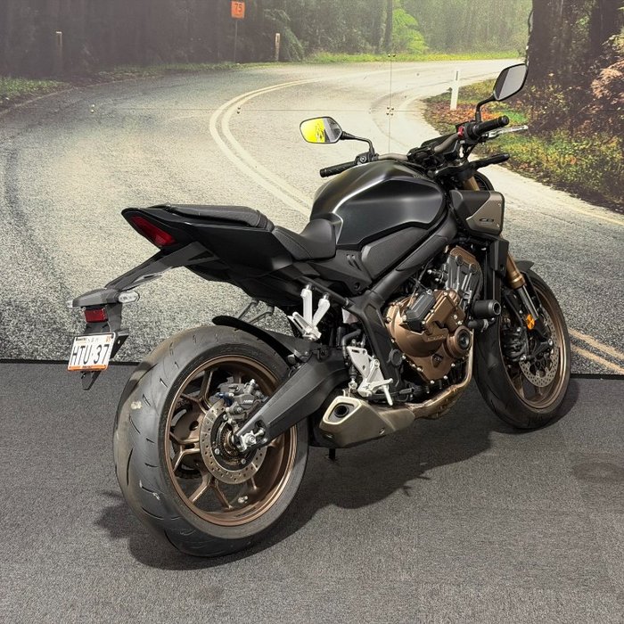 2024 Honda CB650RAC Black