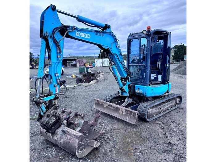 2016 Kobelco Sk35sr