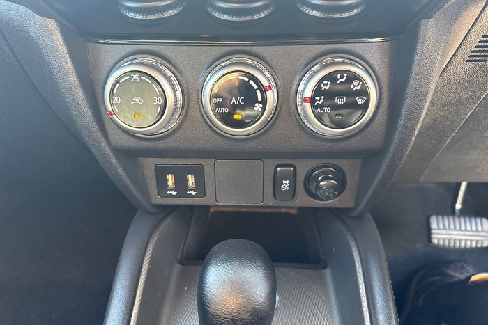 2024 Mitsubishi ASX ES XD MY24 White