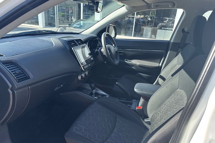 2024 Mitsubishi ASX ES XD MY24 White