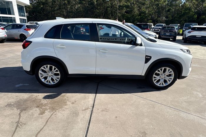 2024 Mitsubishi ASX ES XD MY24 White