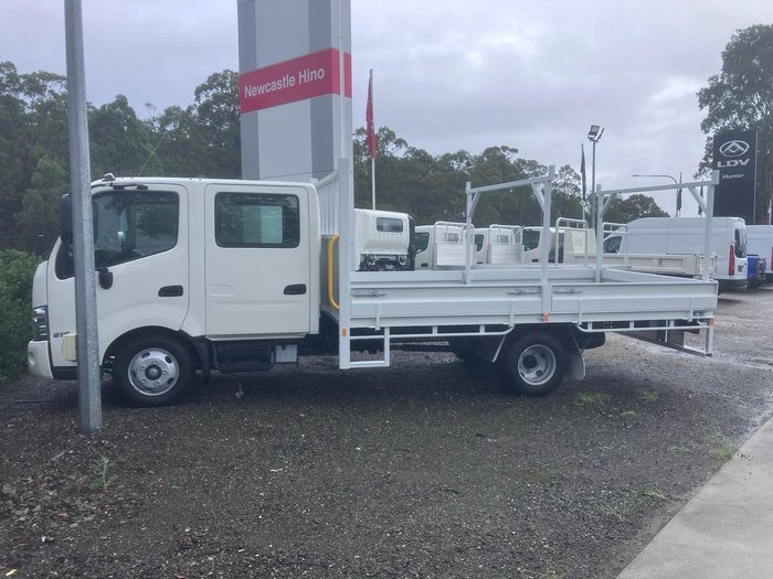 2025 Hino 300 Series 616 Crew White