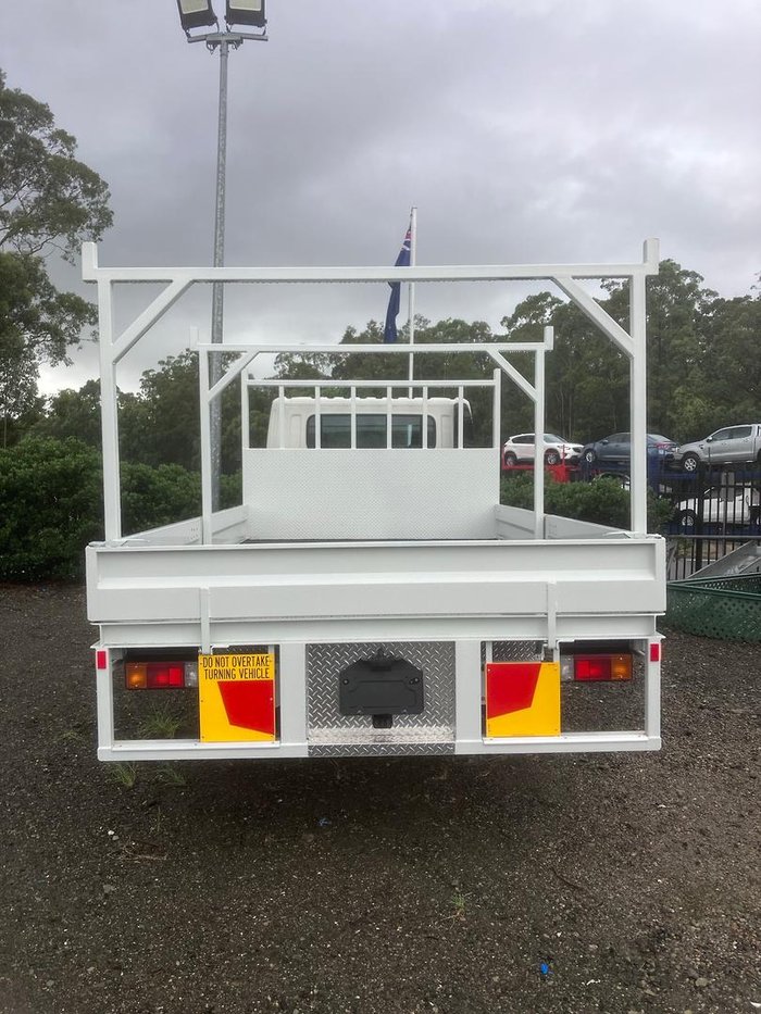 2025 Hino 300 Series 616 Crew White