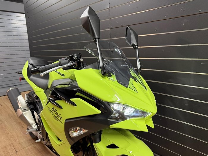 2026 Kawasaki NINJA 500 Green