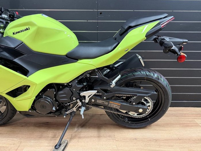 2026 Kawasaki NINJA 500 Green