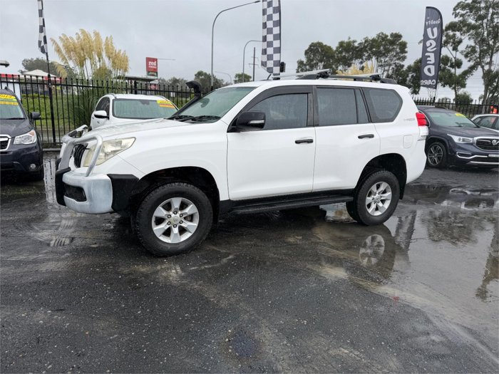 2011 TOYOTA LANDCRUISER PRADO GX (4x4)