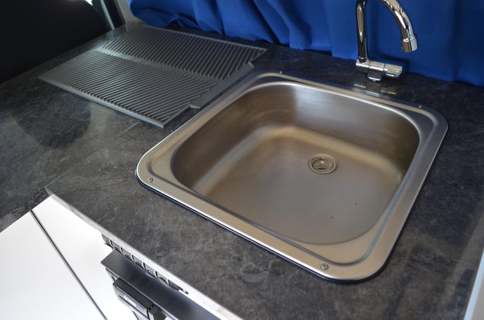 2015 Toyota Hiace