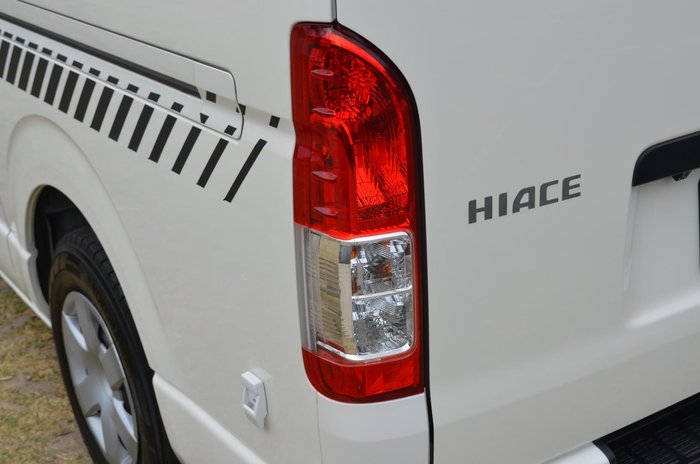 2015 Toyota Hiace