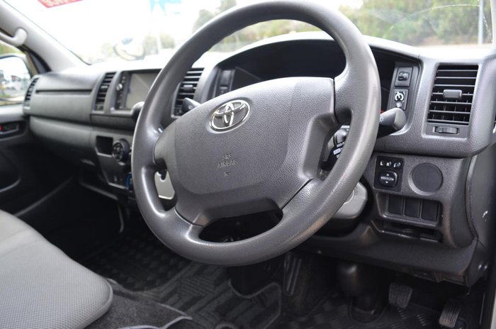 2015 Toyota Hiace